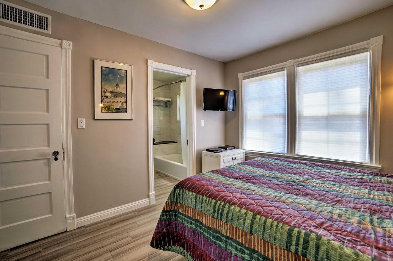 Updated Home On Catalina Island Walk To The Coast Avalon Extérieur photo
