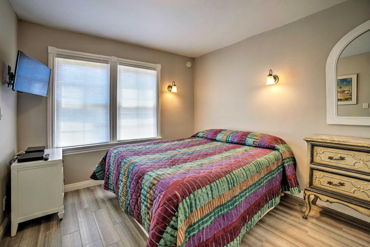 Updated Home On Catalina Island Walk To The Coast Avalon Extérieur photo